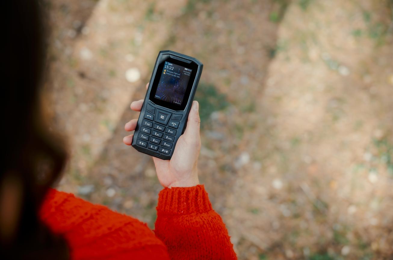 Téléphone sans Internet : garder le contrôle de ses usages numériques