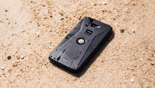 ACTION-X3, a smartphone satisfying military standards